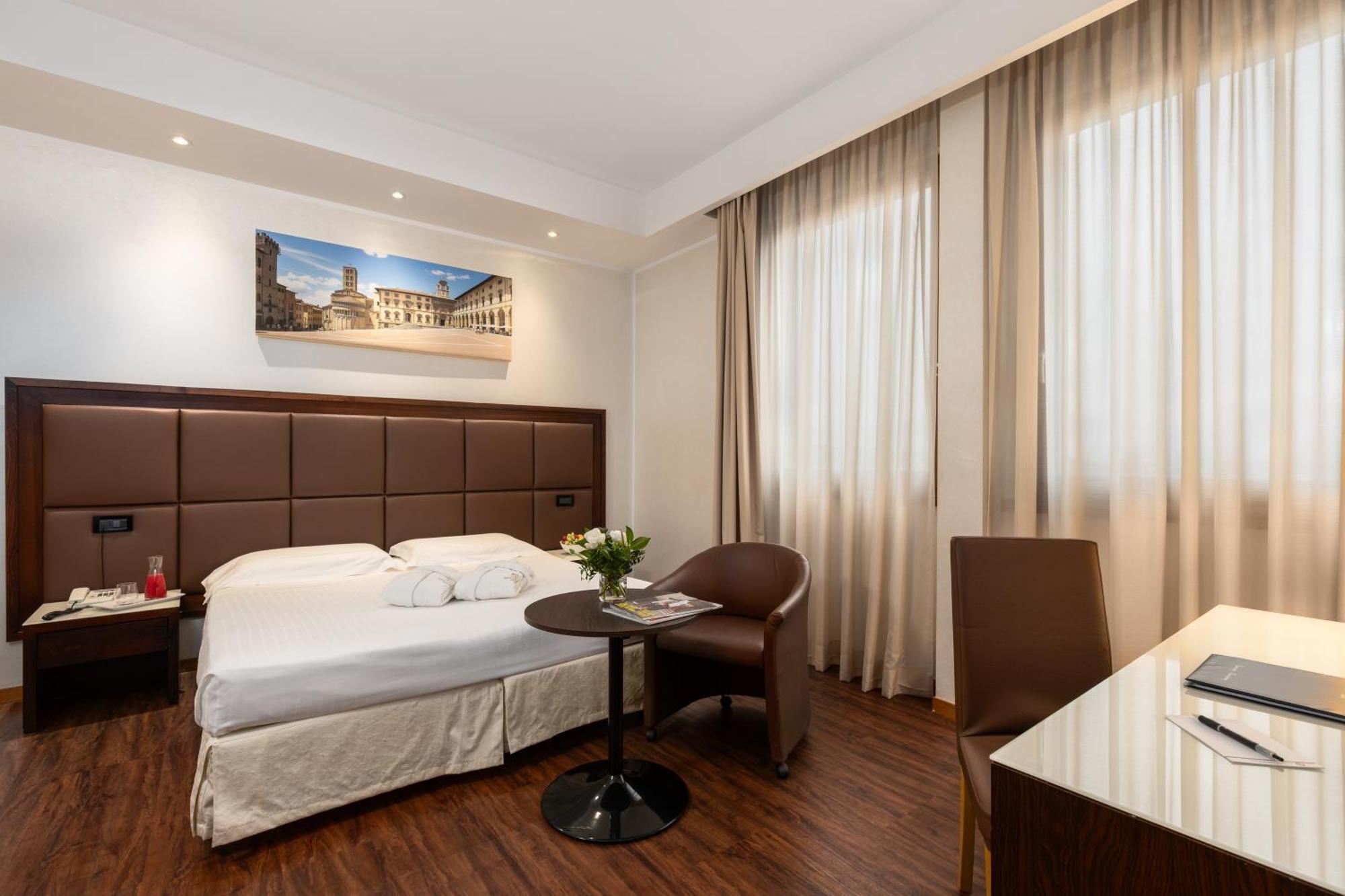 Hotel Minerva Arezzo Esterno foto