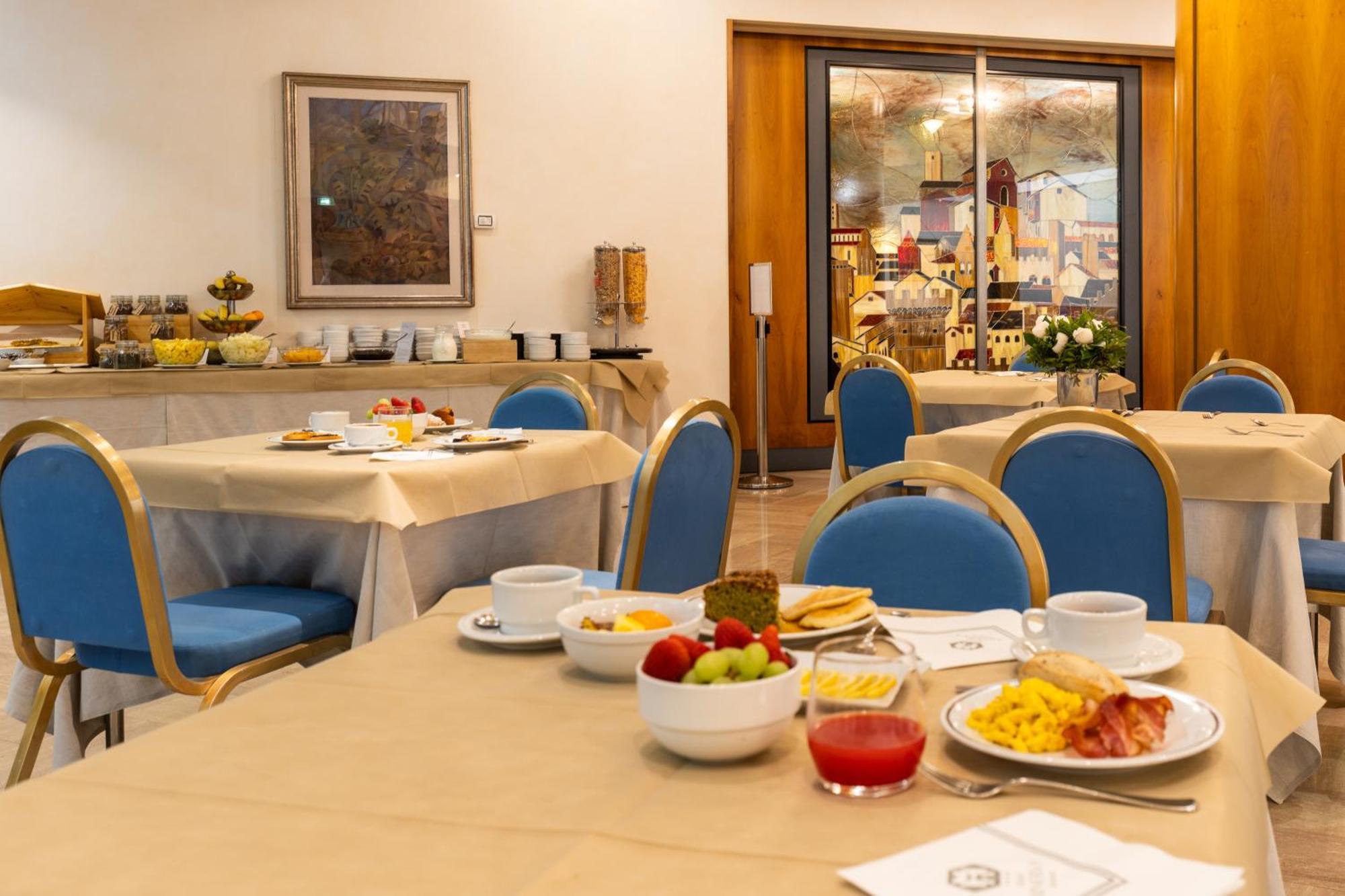 Hotel Minerva Arezzo Esterno foto